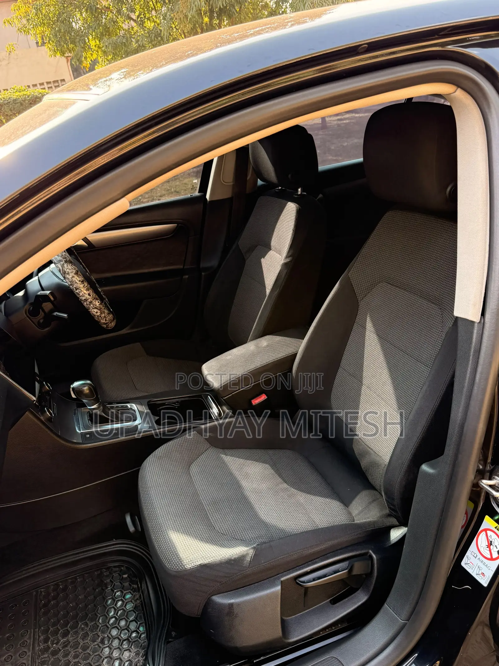 Volkswagen Passat 2011 Black