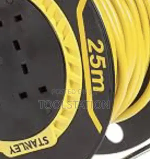 Cable Reel 25mtrs 1.25mm2 4-Sockets (Plastic Body) Sxecgt2phse Stanley