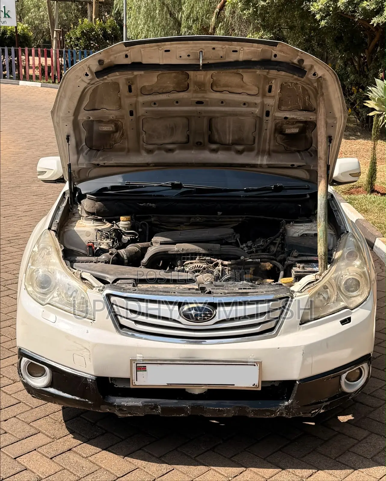 Subaru Outback 2010 White