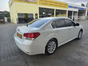 Subaru Legacy 2011 White