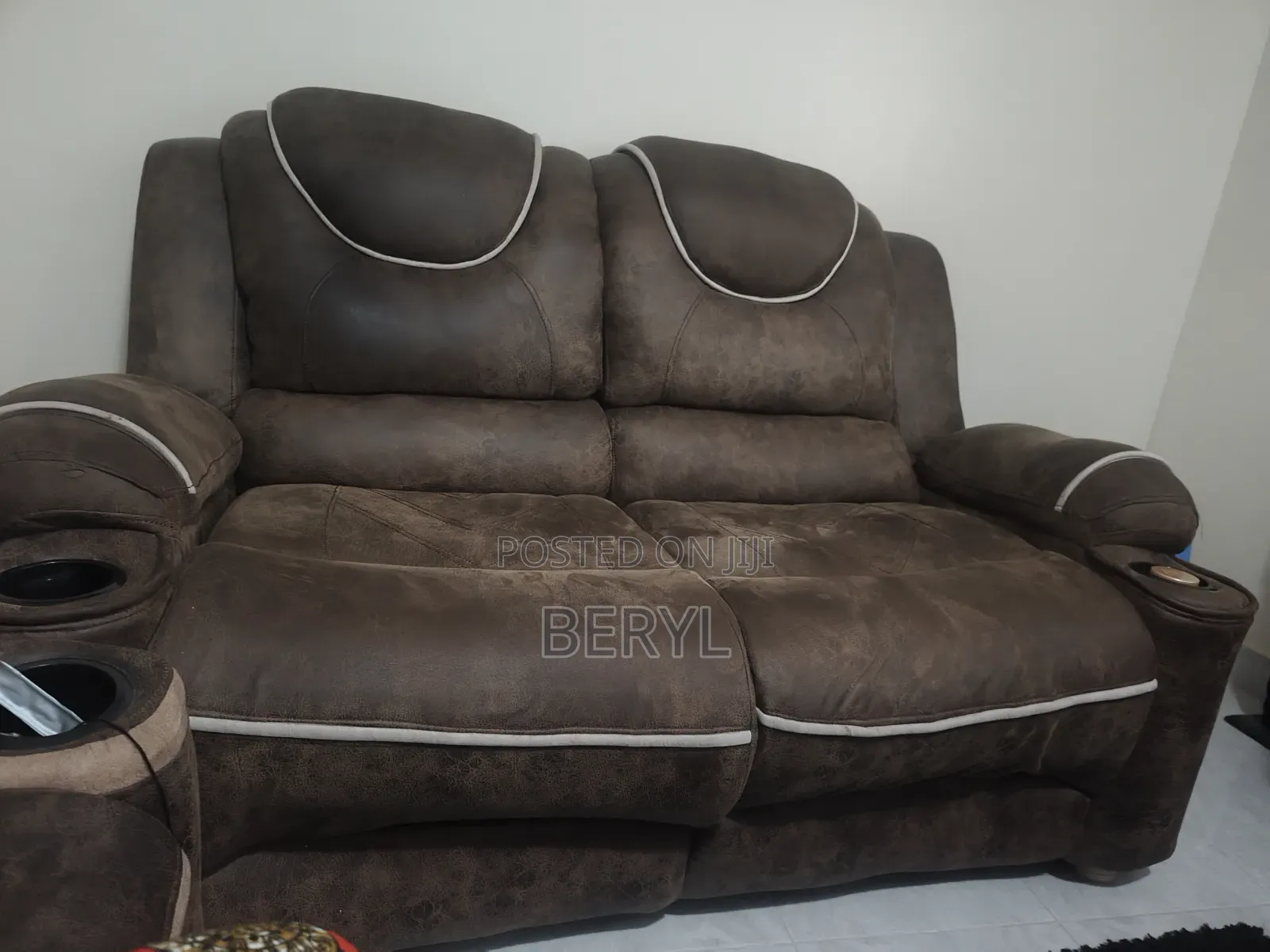 5-Seater Recliner Sofa Set – Brown – Excellent Condition
