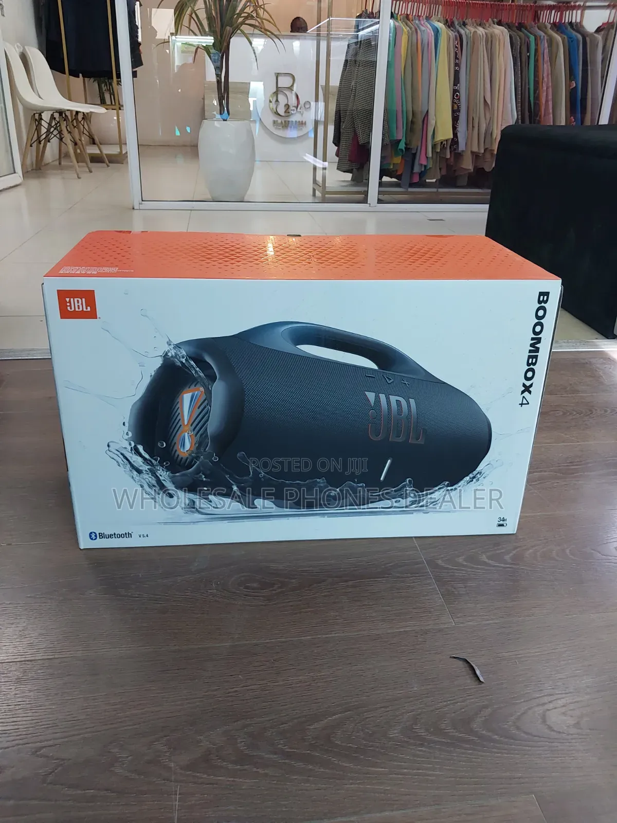 JBL Boombox 4