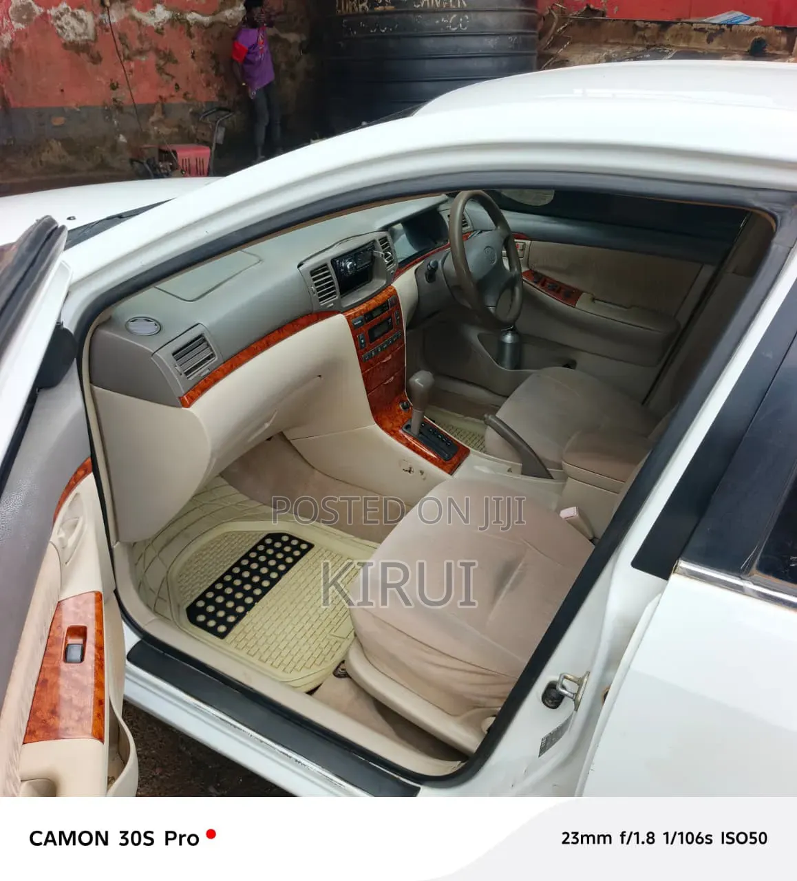 Toyota Corolla 2009 White