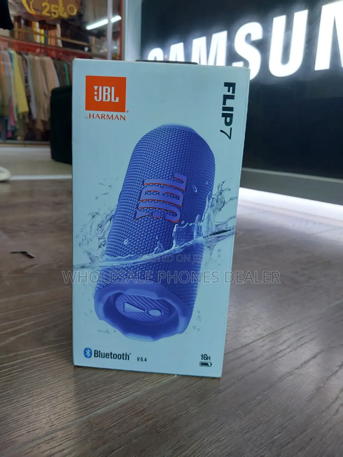 JBL Charge6