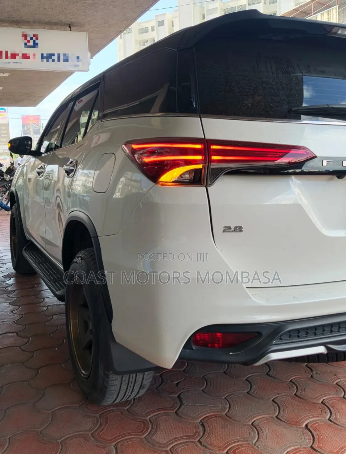 Toyota Fortuner 2019 White