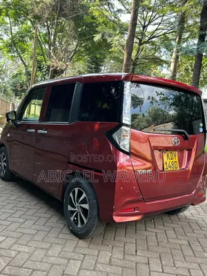 Toyota Tank 2020 Red
