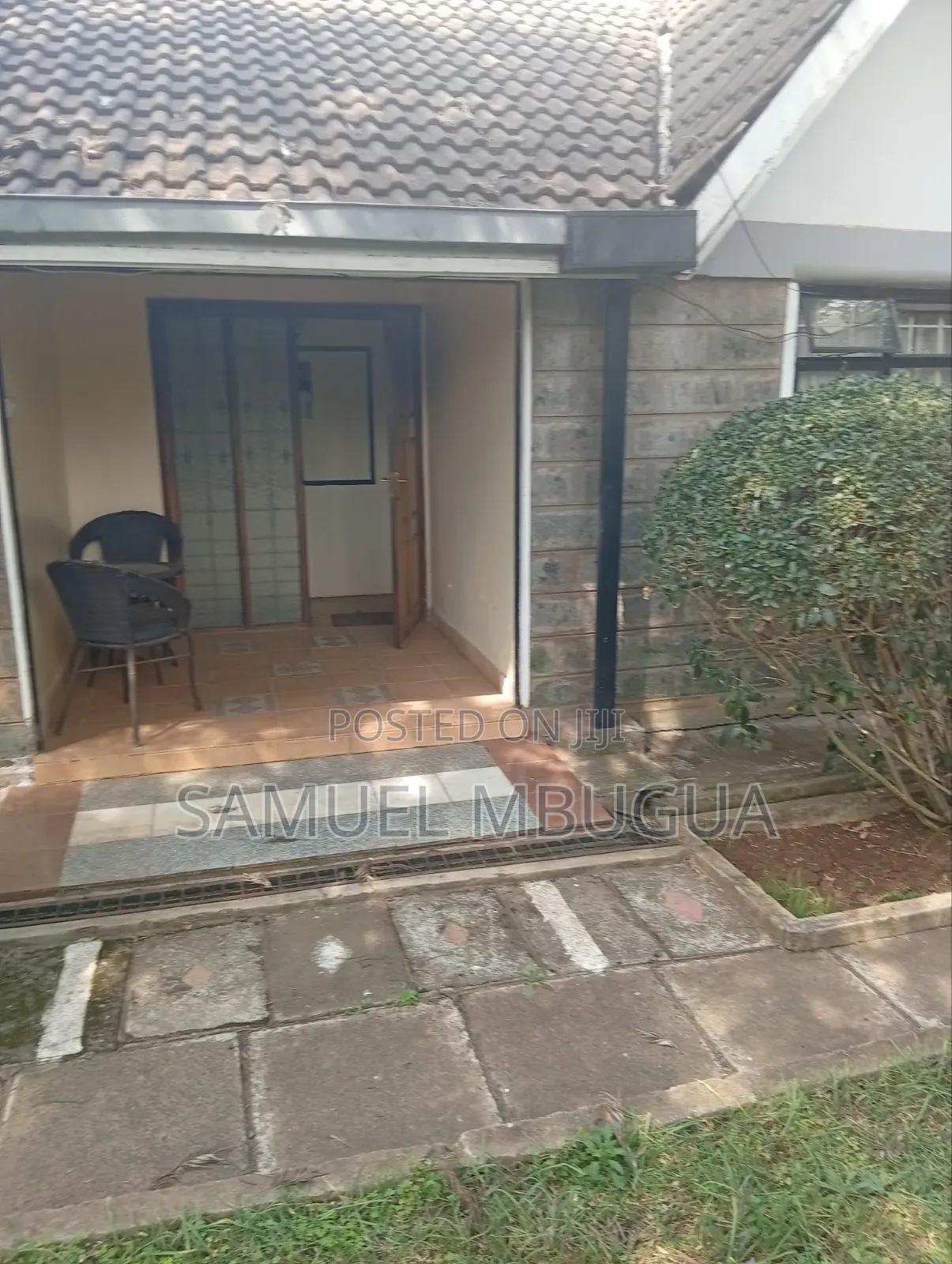 2bdrm Bungalow in Karen for rent