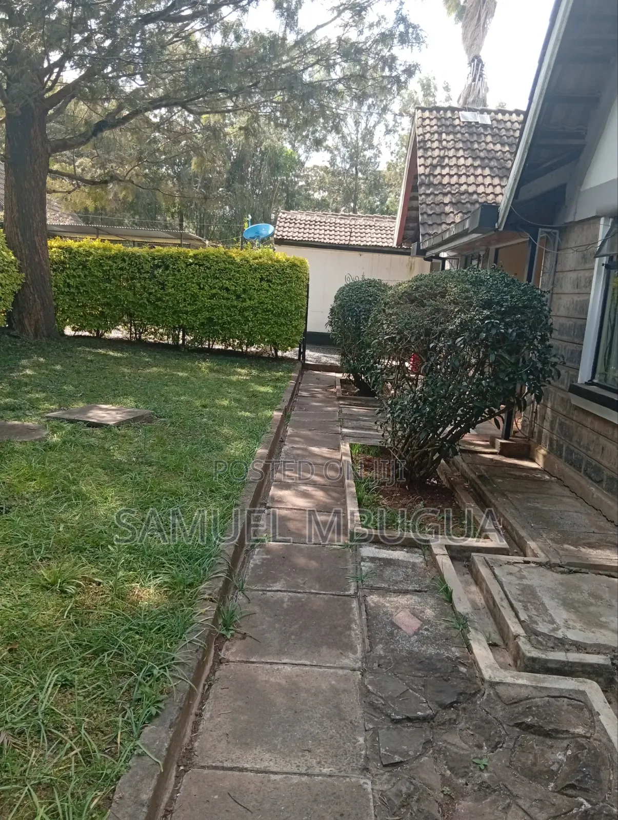 2bdrm Bungalow in Karen for rent