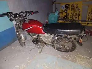 SYM Jet 2013 Red