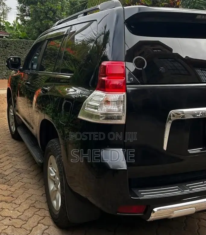 Toyota Land Cruiser Prado 2.7 i 2013 Black