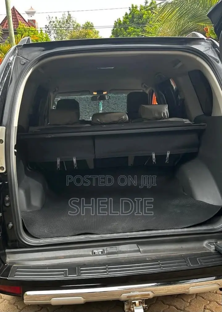 Toyota Land Cruiser Prado 2.7 i 2013 Black