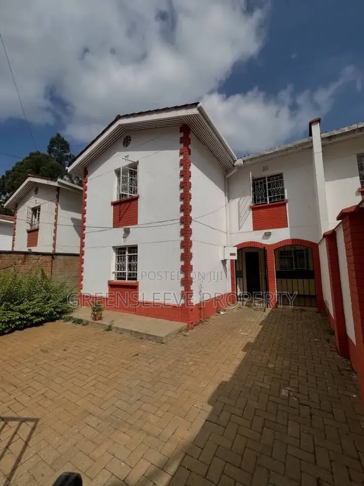 4bdrm House in Riverside Drive for rent