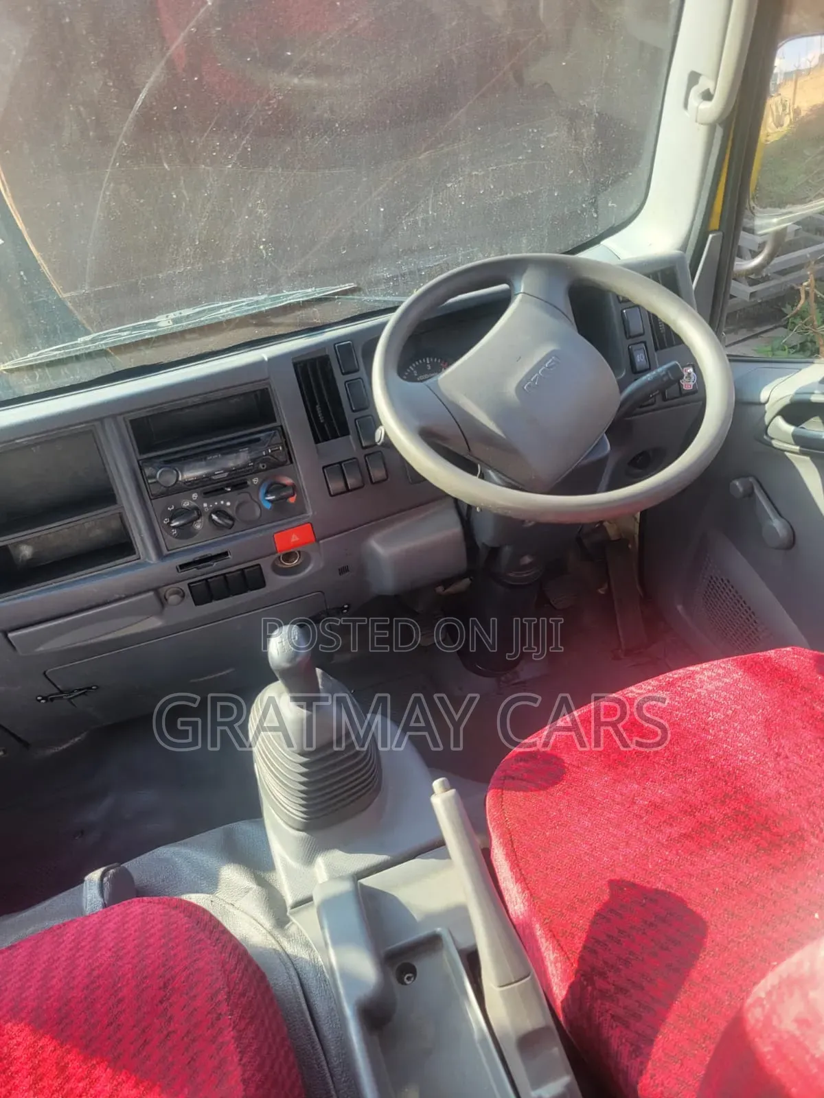 Isuzu NQR 2022 Yellow