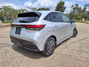 Nissan Note 1.2 Hybrid 2022 Silver
