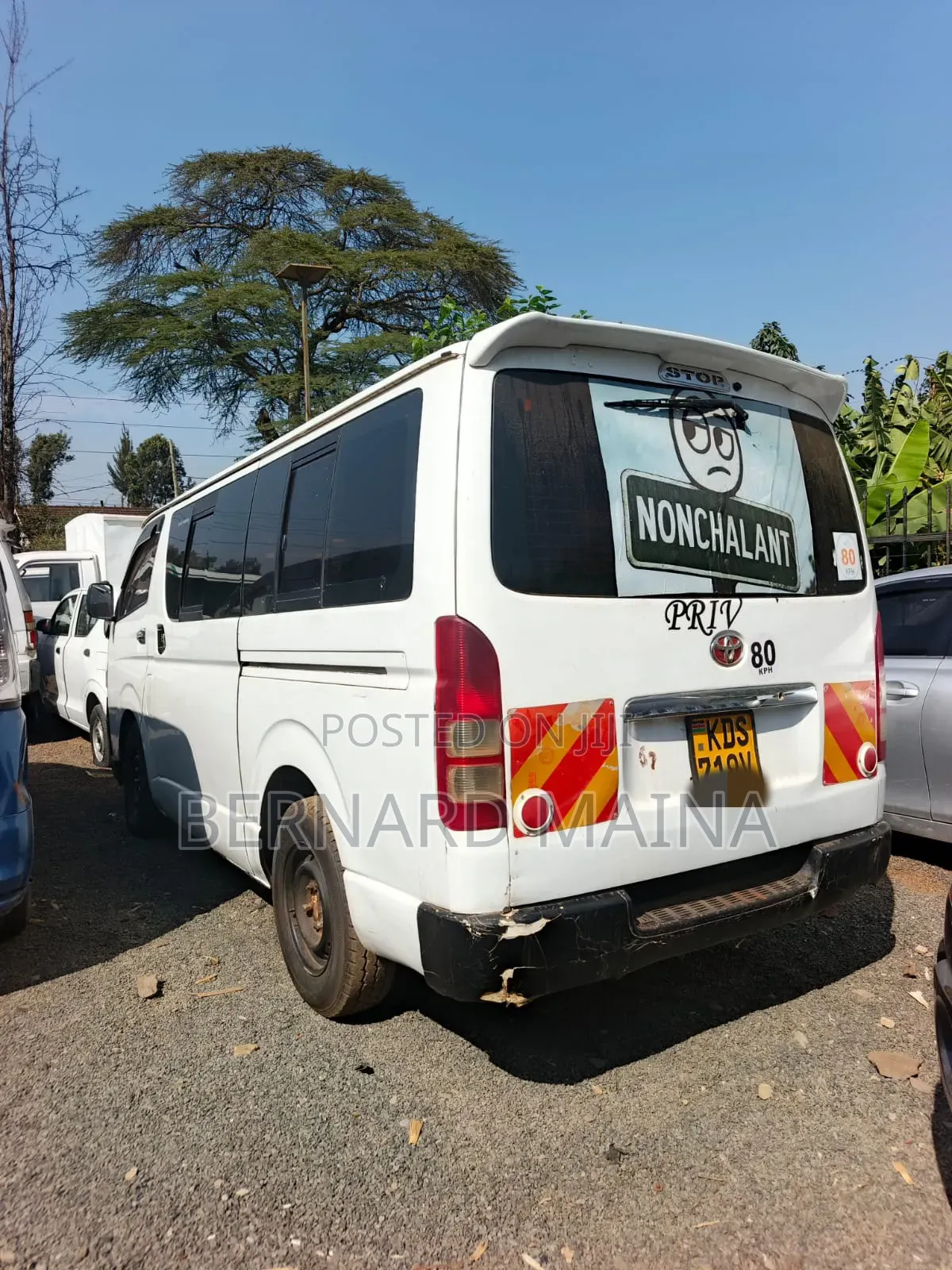Toyota HiAce 2015 White