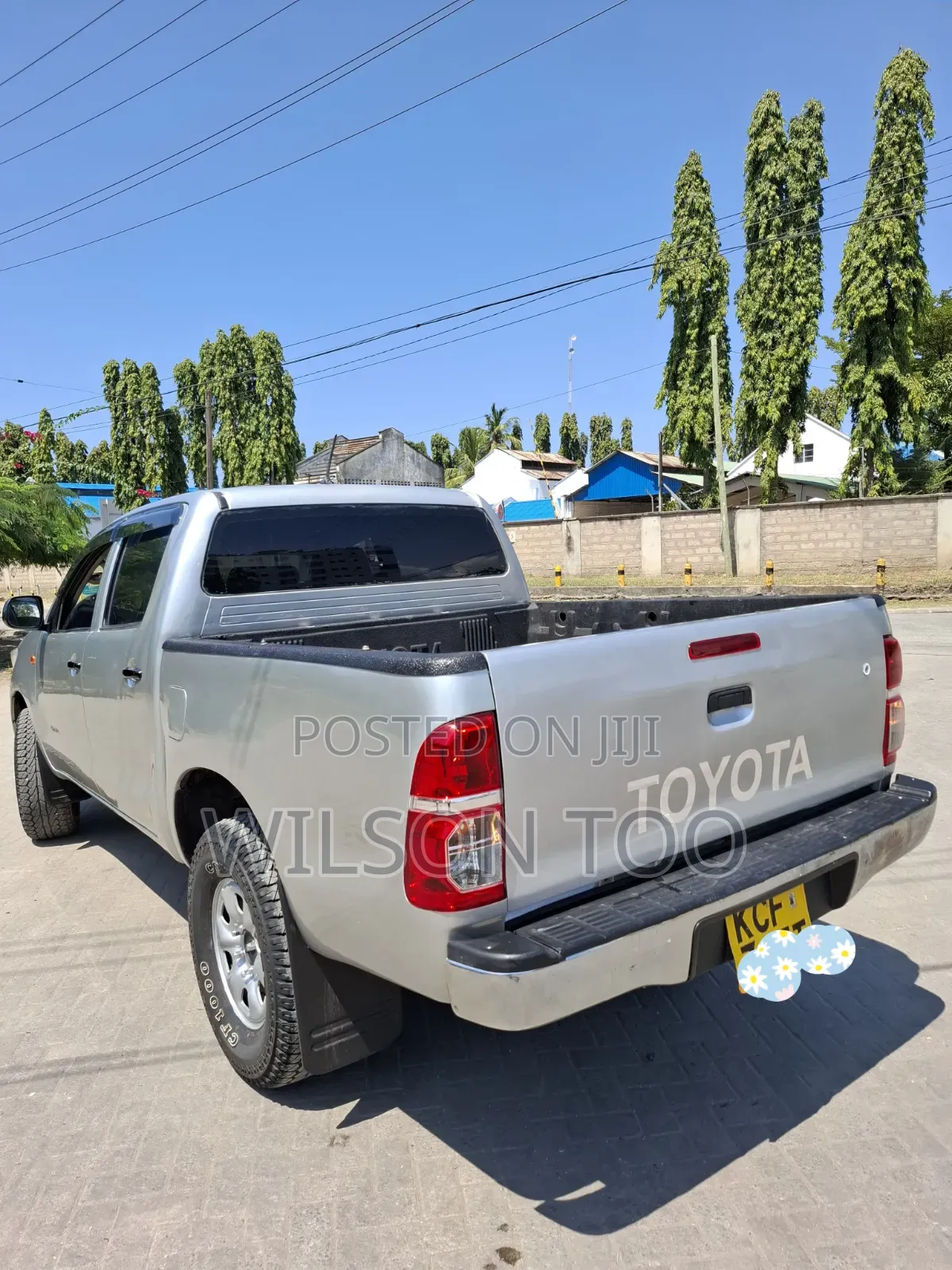 Toyota Hilux 2013 Silver
