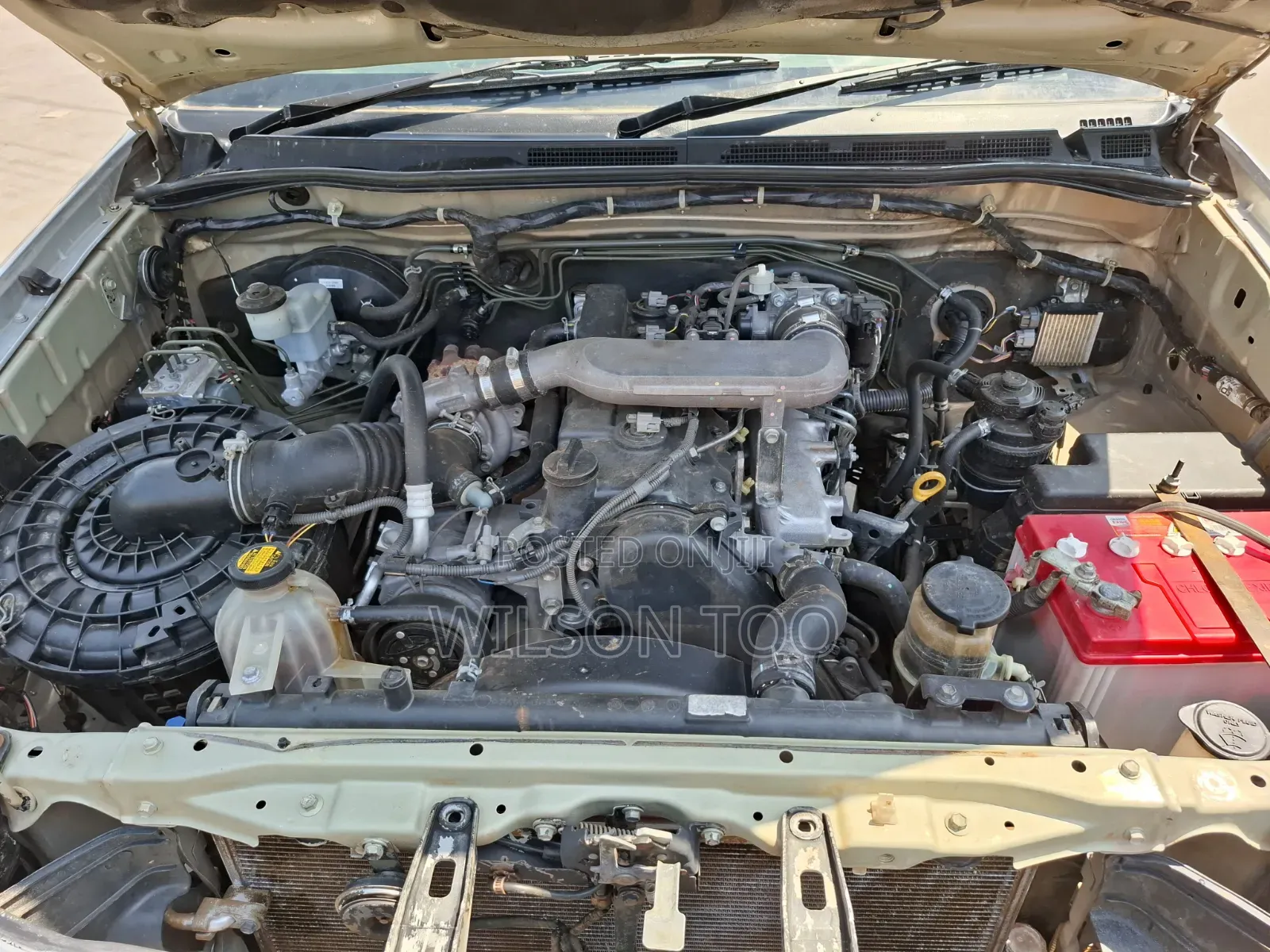 Toyota Hilux 2013 Silver