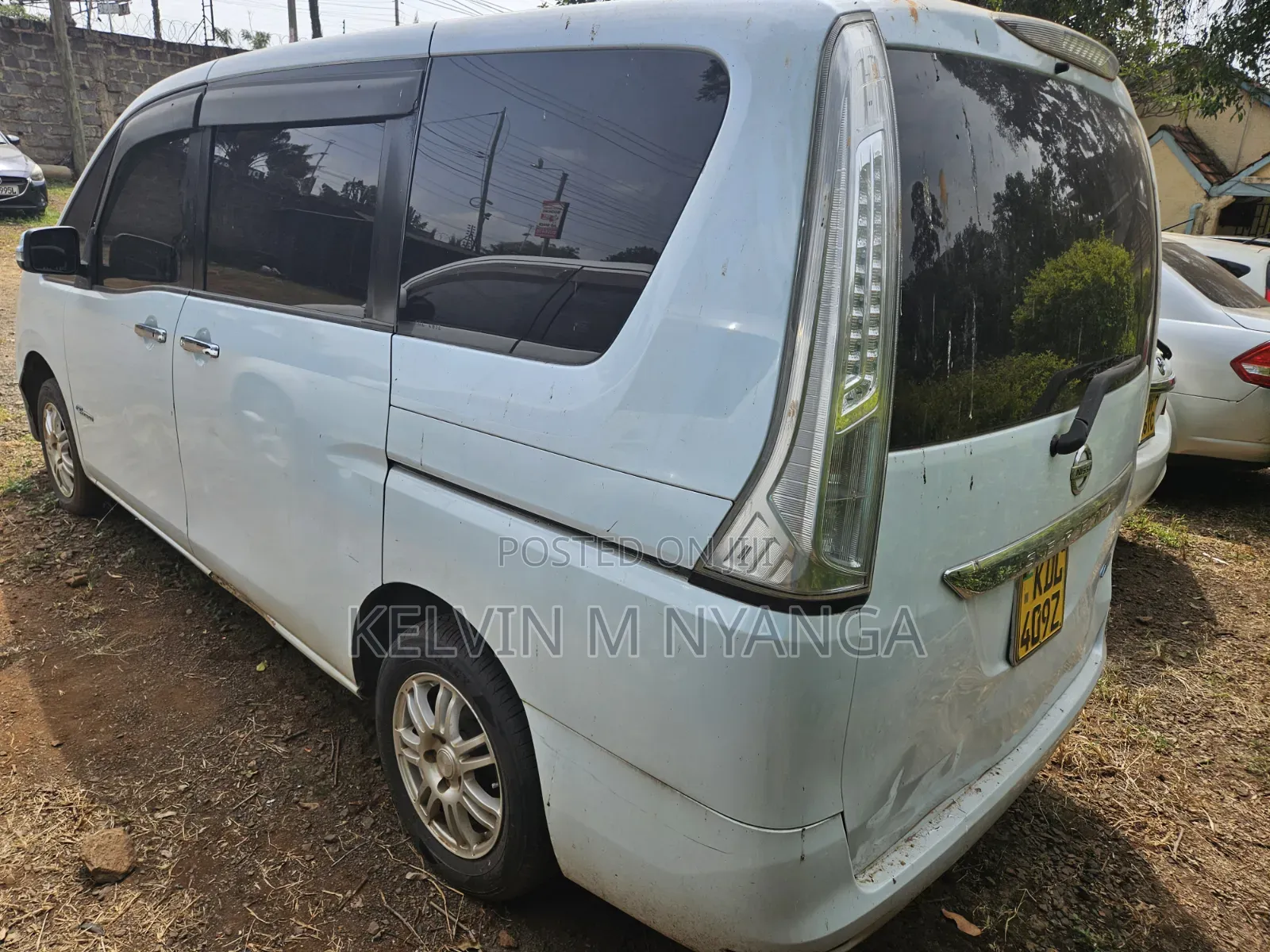 Nissan Serena 2016 White