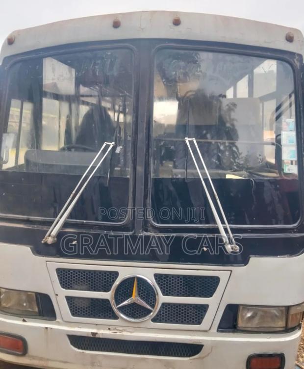 Mercedes-Benz T1/TN 2017 White
