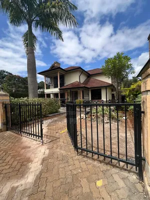 4bdrm Townhouse / Terrace in Spring Valley for rent