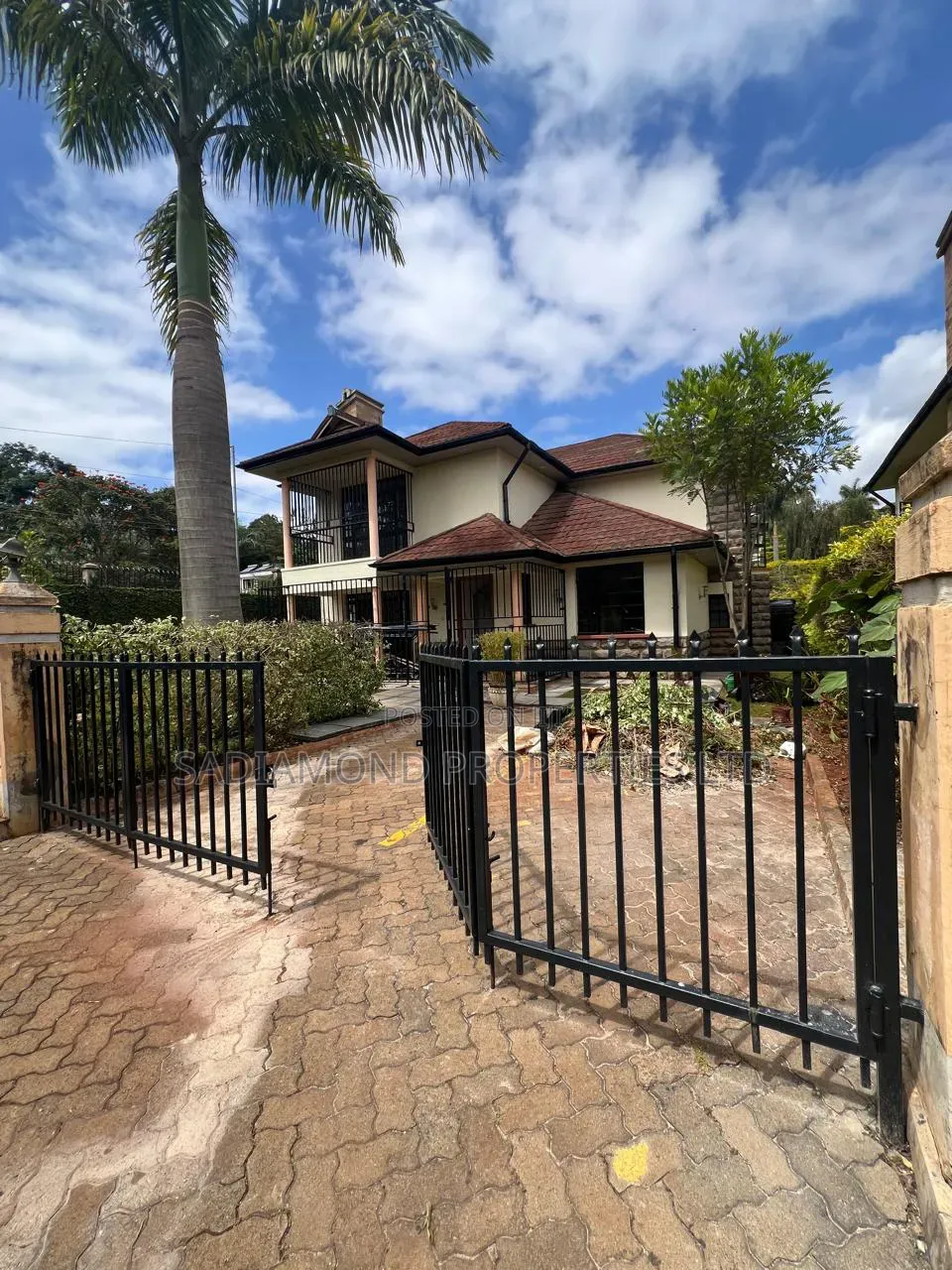 4bdrm Townhouse / Terrace in Loresho for rent