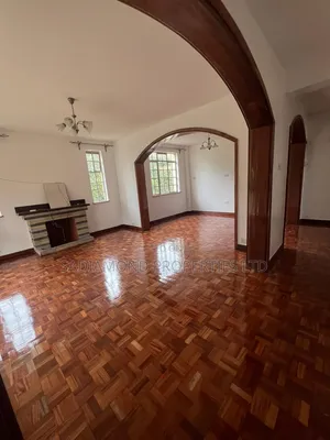 4bdrm Townhouse / Terrace in Loresho for rent