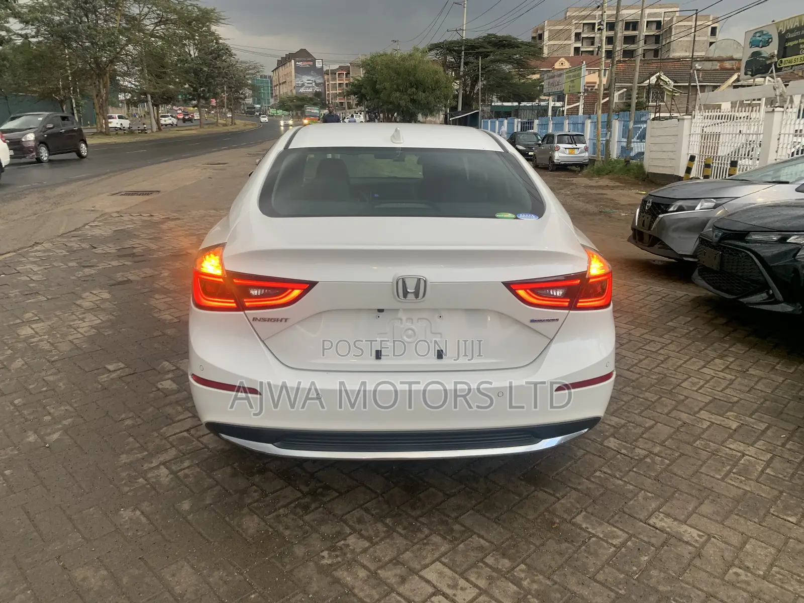 Honda Insight LX 2020 White