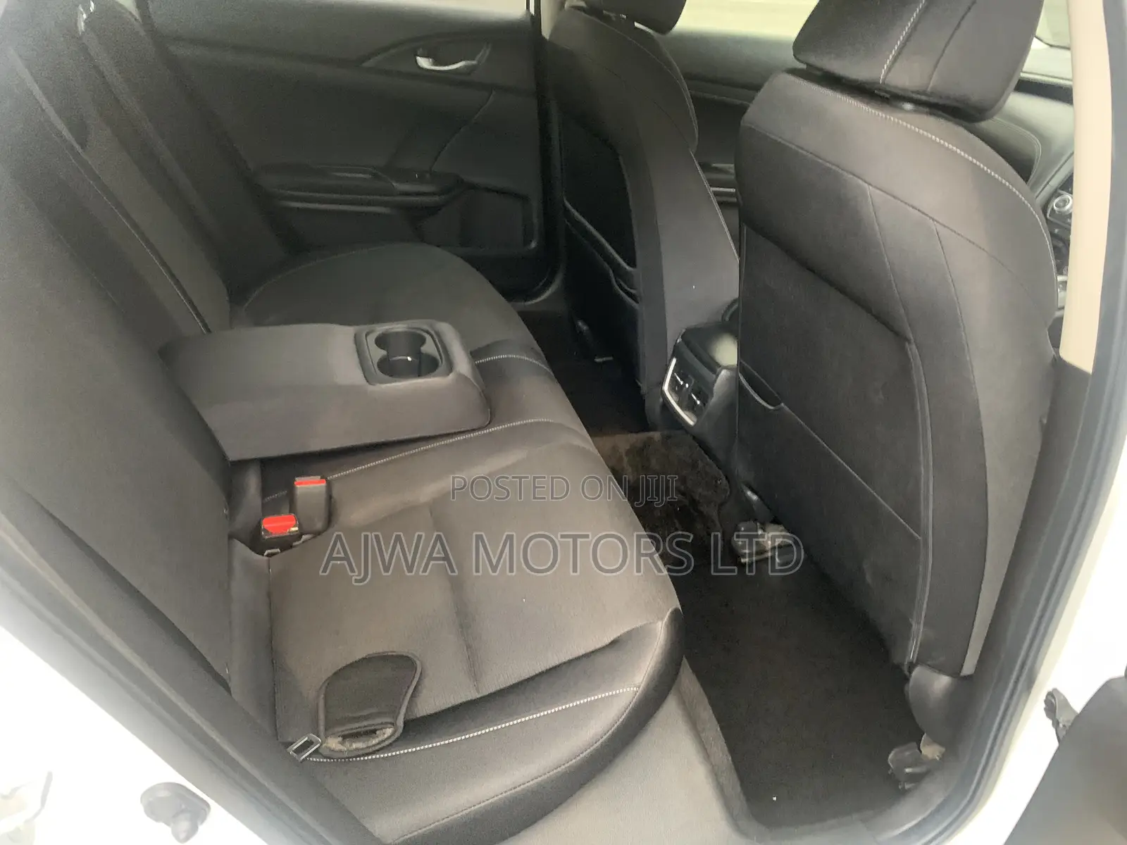 Honda Insight LX 2020 White