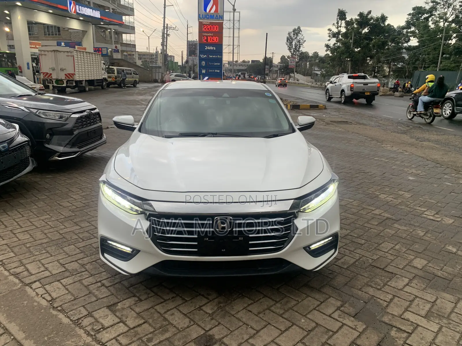 Honda Insight LX 2020 White