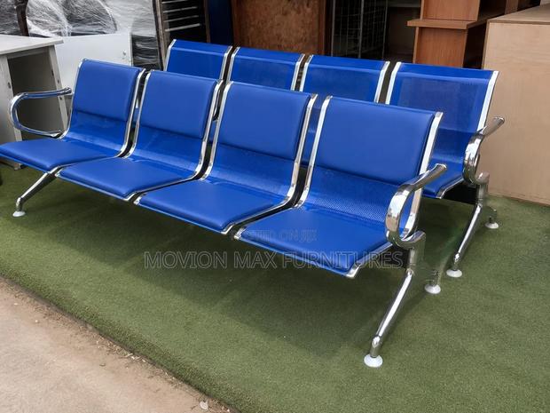 Link Chairs 4sitter Blue Link Chairs - main view