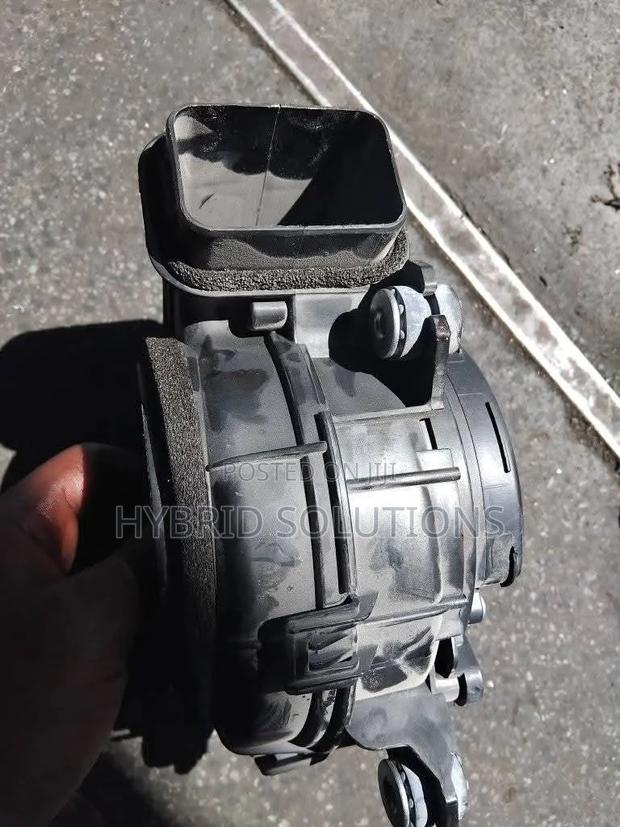 Honda Fit Hybrid Cooling Fan