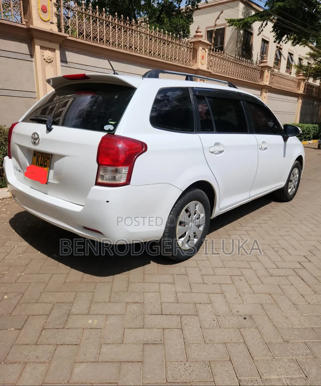 Toyota Corolla Fielder 2013 White