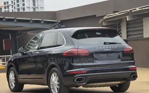 Porsche Cayenne 2015 Black