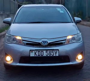 Toyota Corolla Fielder 2014 Silver