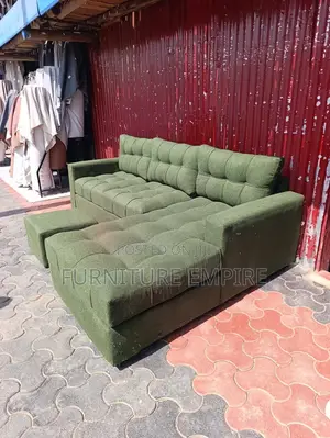 6 Seater L‐Shaped Green Sofa Tufted Design With Footrest