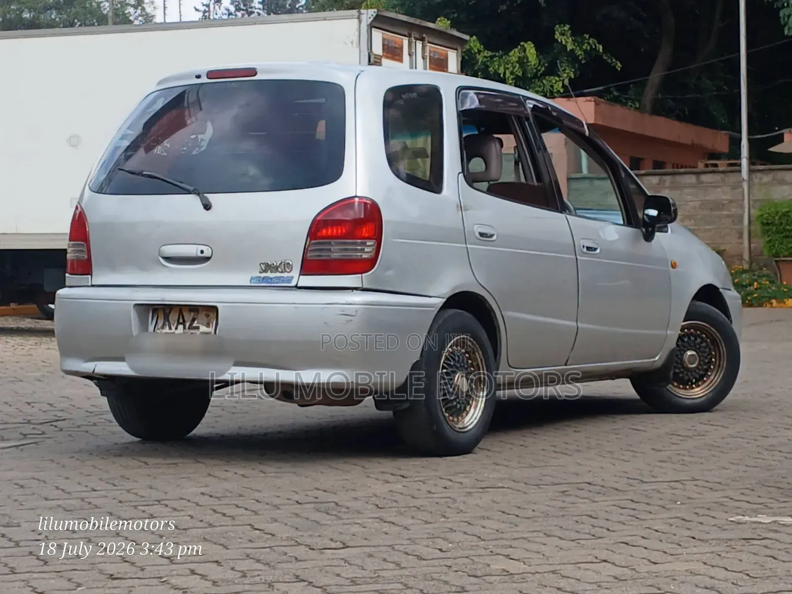 Toyota Corolla Spacio 2000 Silver