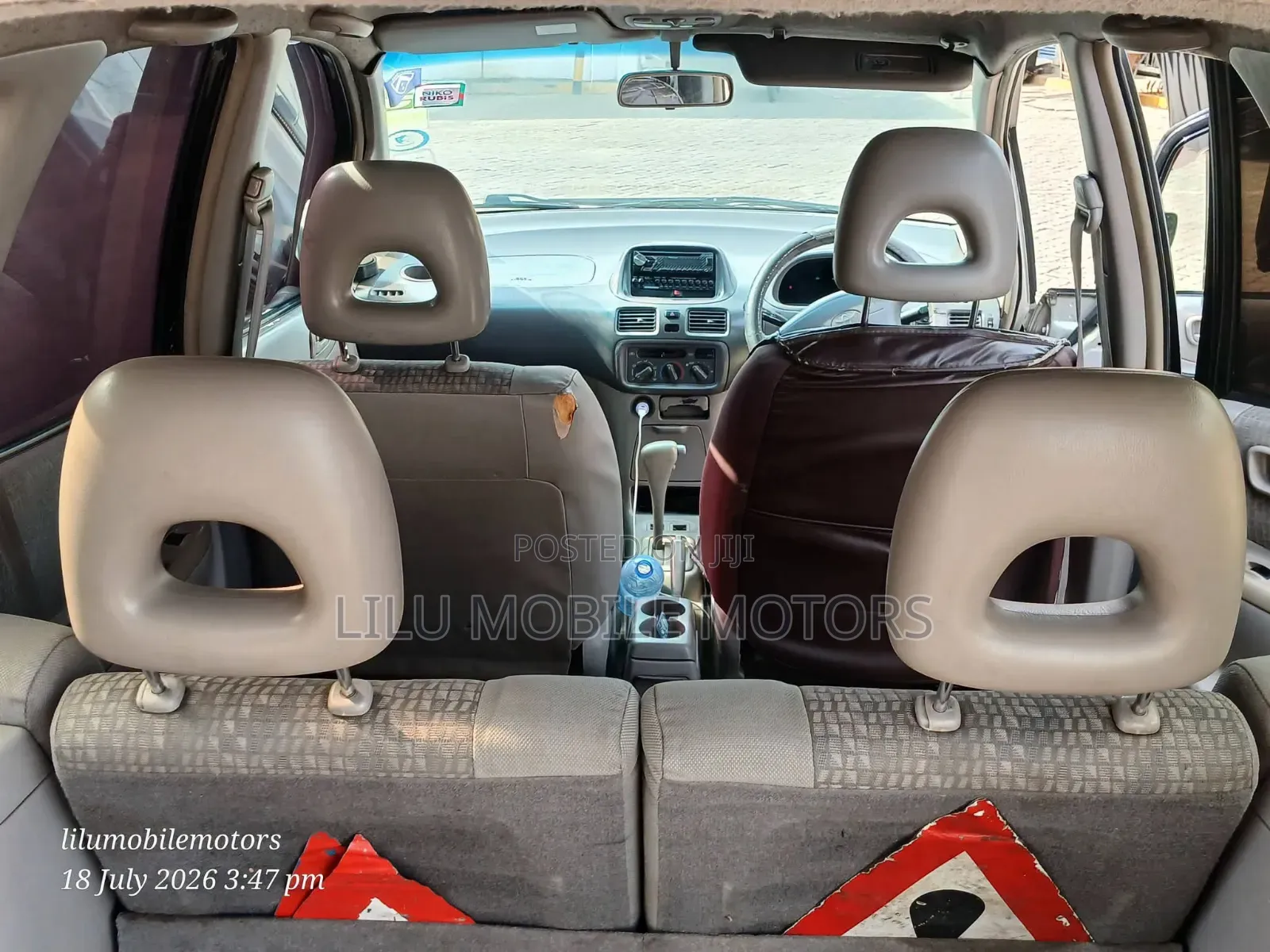 Toyota Corolla Spacio 2000 Silver