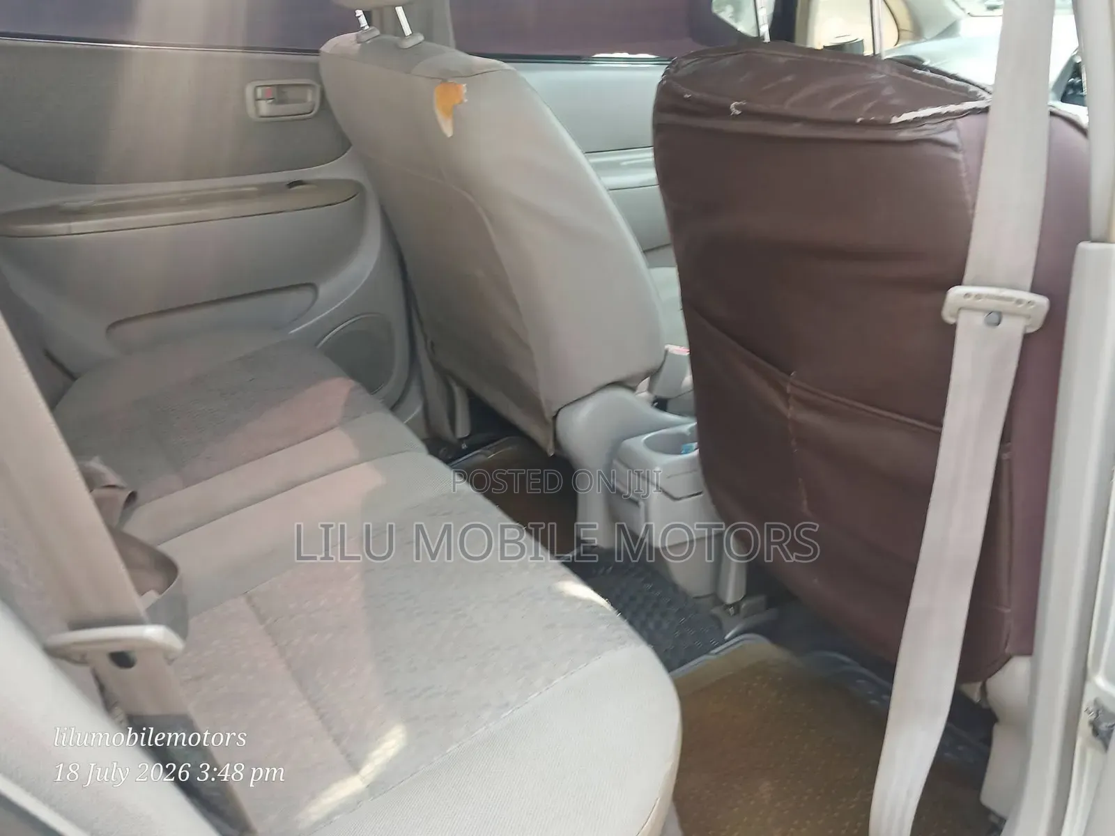 Toyota Corolla Spacio 2000 Silver