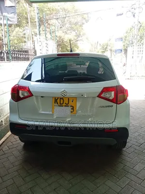 Suzuki Escudo 2015 White