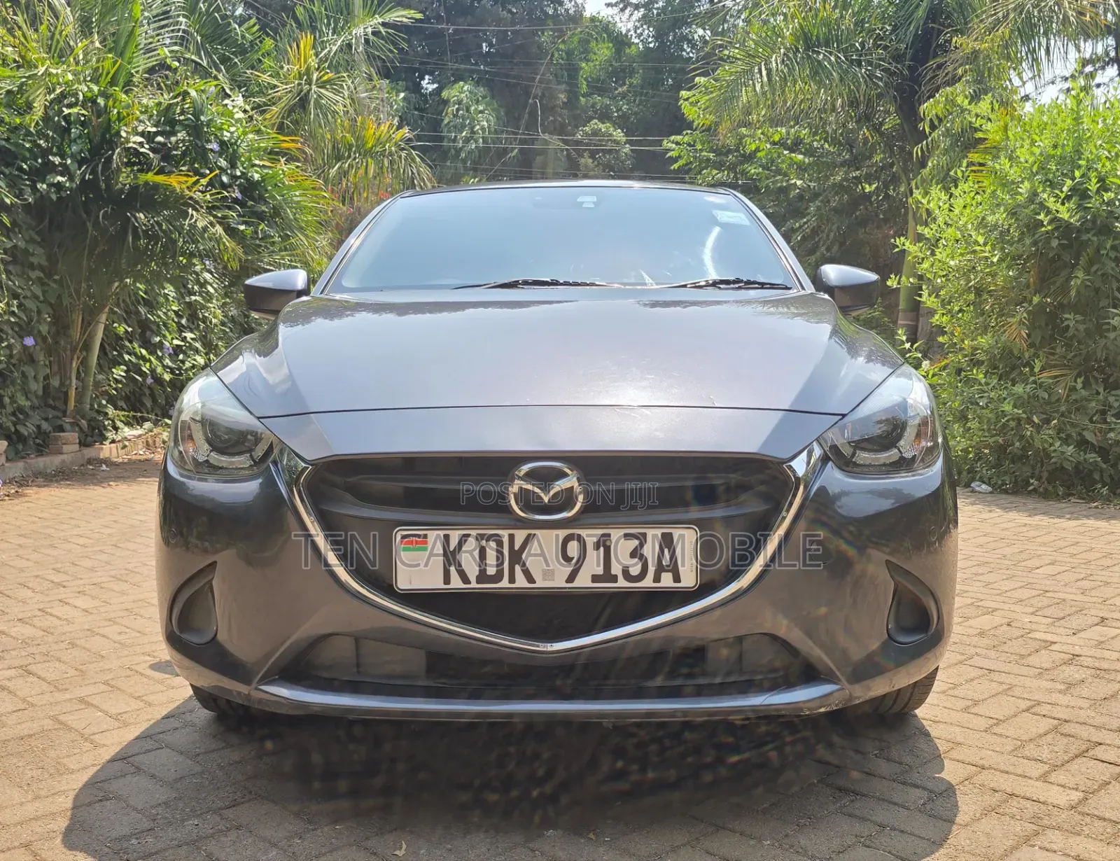 Mazda Demio 2015 Gray