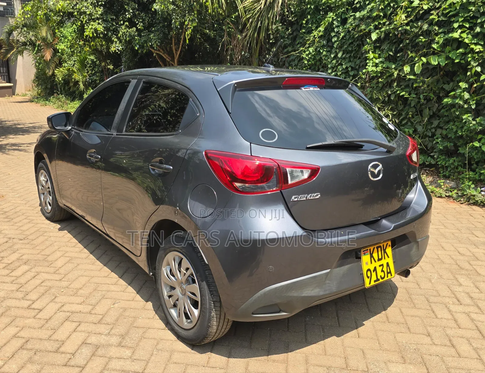 Mazda Demio 2015 Gray