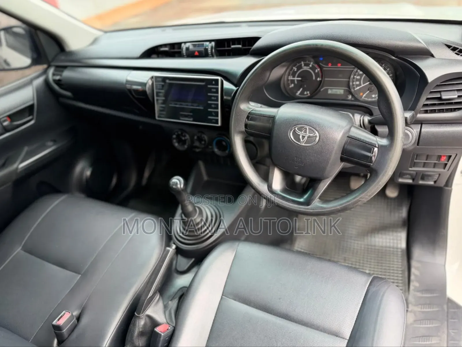 Toyota Hilux Revo Single Cab Deisel 2.4 RWD 2019 Pearl