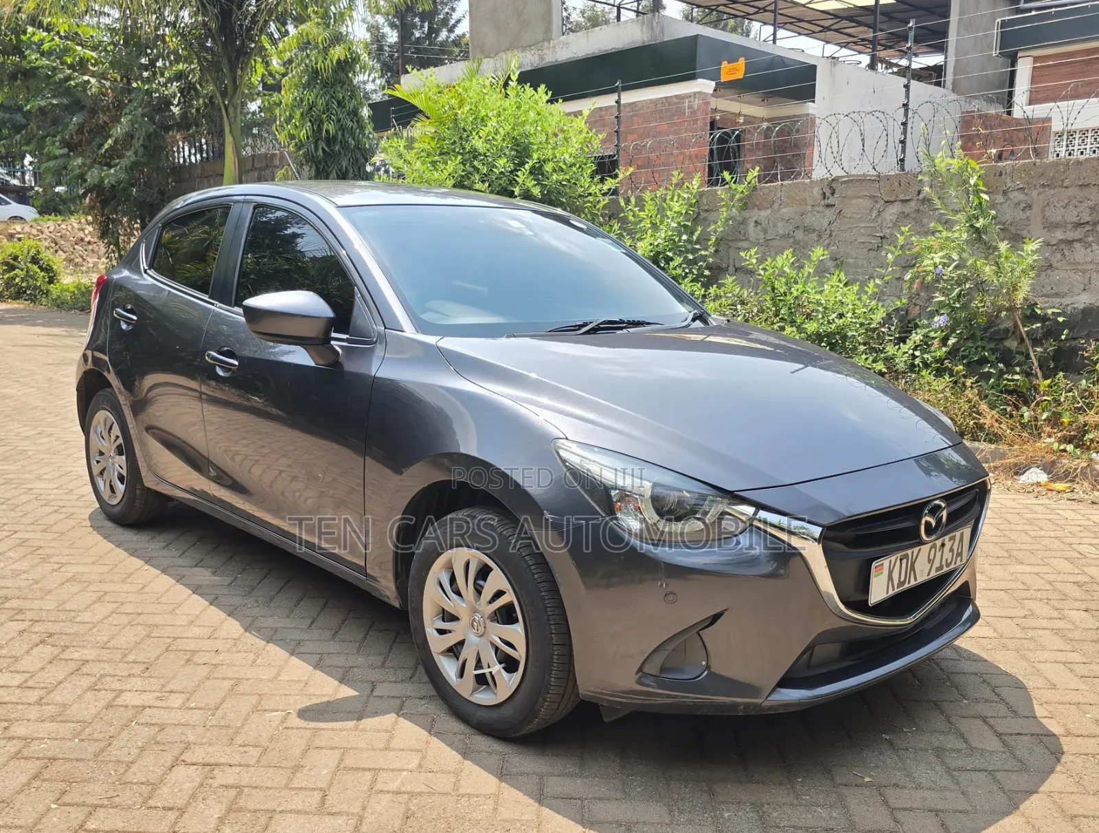 Mazda Demio 2015 Gray