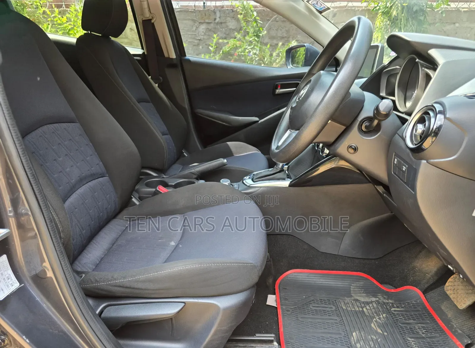 Mazda Demio 2015 Gray