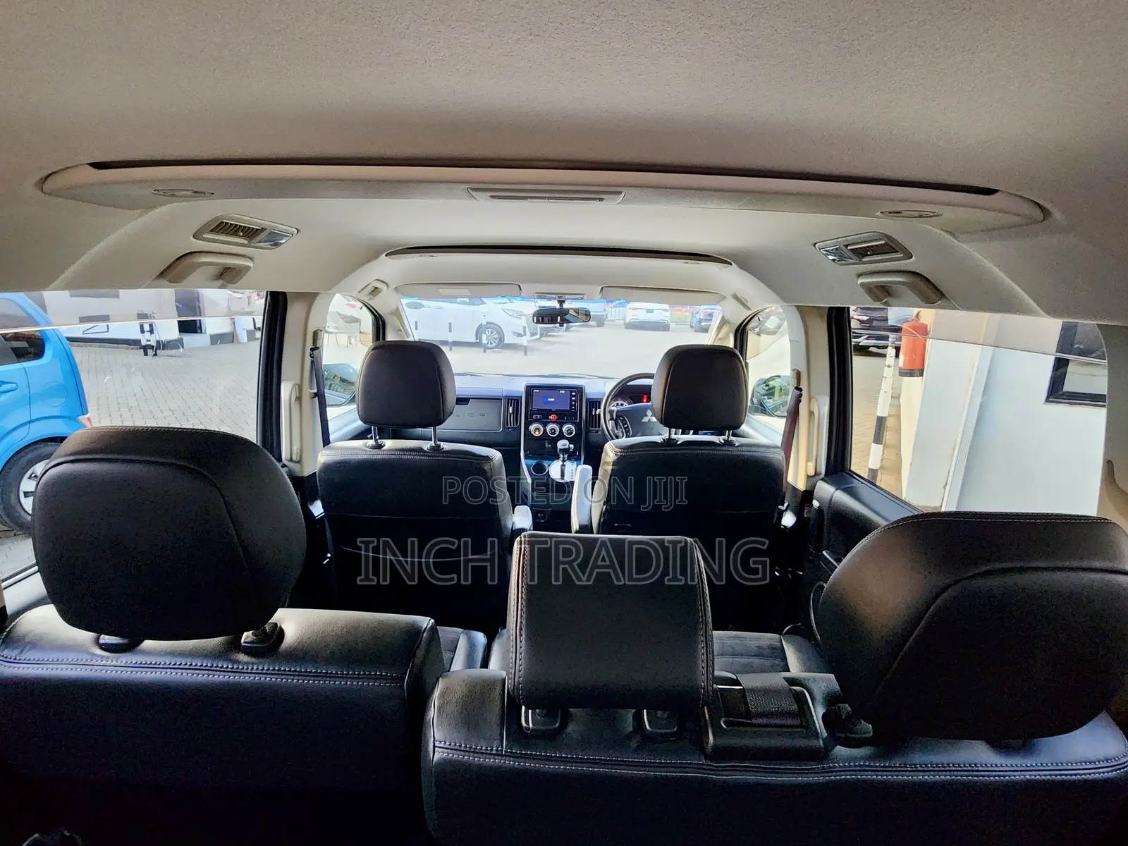 Mitsubishi Delica D:5 2019 Gray