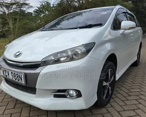 Toyota Wish 2013 White