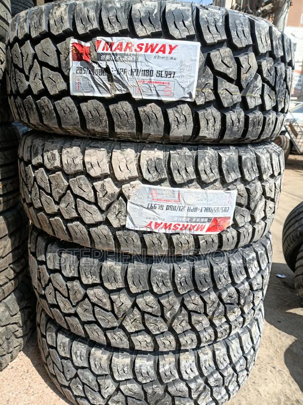 285/65r18 [8pr] Bearway Tyre