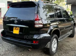 Toyota Land Cruiser Prado 2007 Black