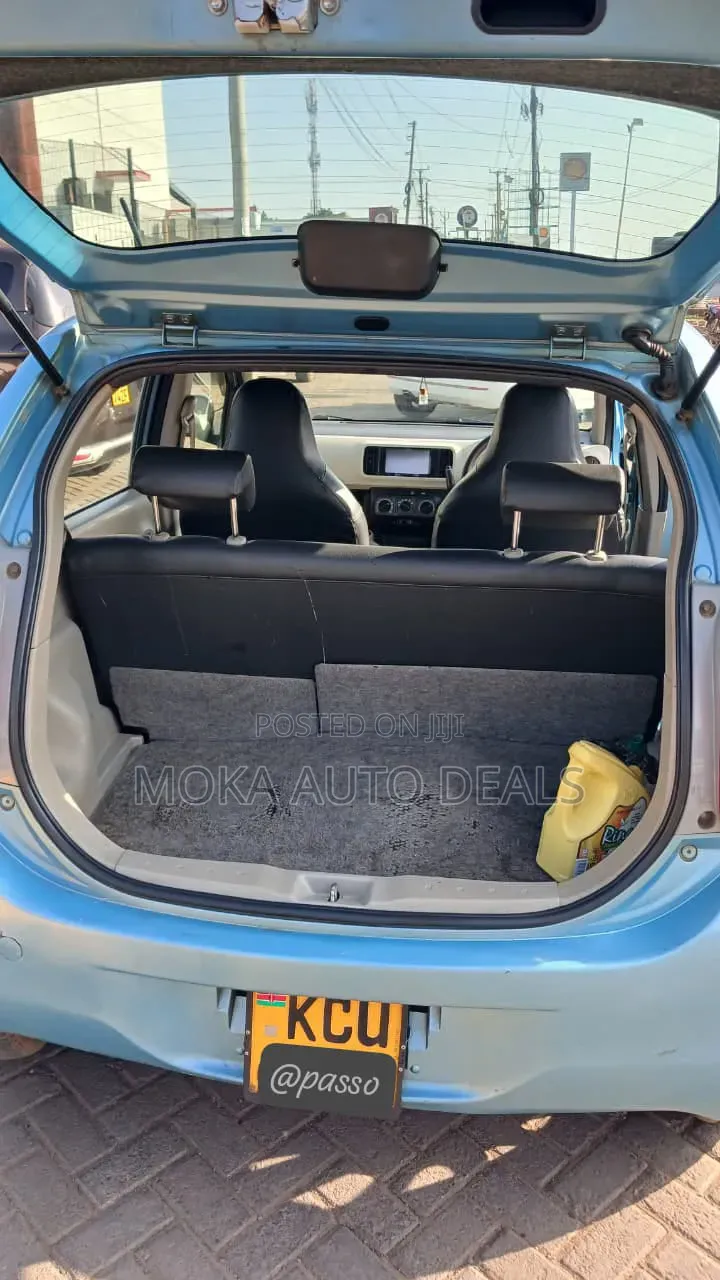 Toyota Passo 2012 Blue