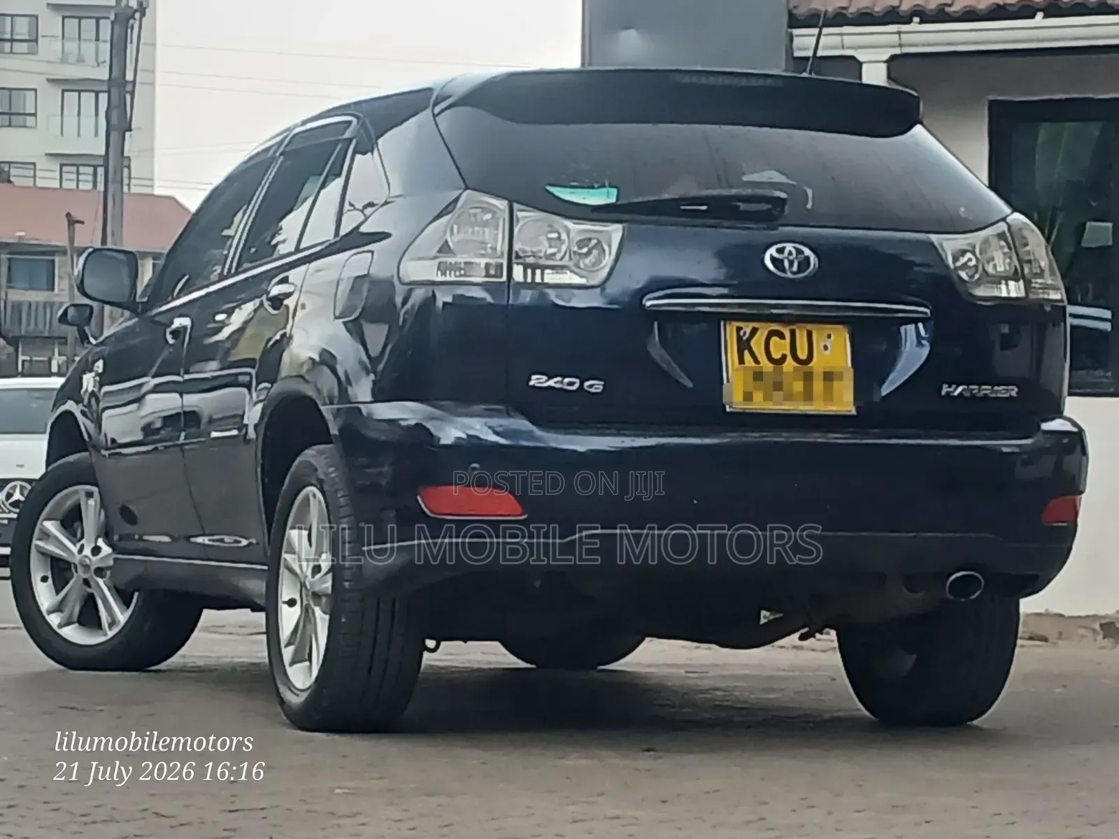 Toyota Harrier 2012 Blue
